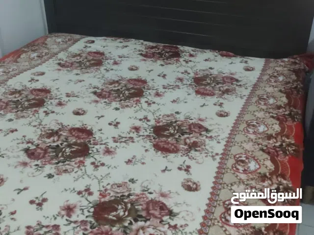 طقم كنب بحاله ممتازه