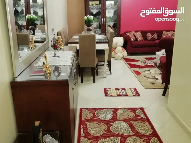 135 m2 3 Bedrooms Apartments for Sale in Cairo Izbat Al-Nakhl