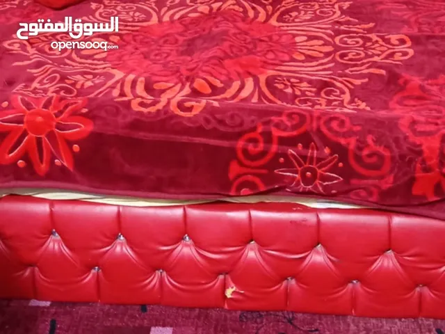 غرفة نوم تفصيل للبيع بسعر مغري