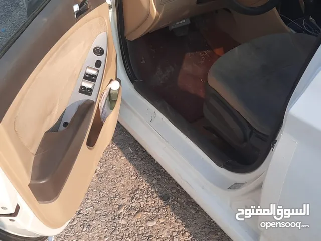 بيع سيارات