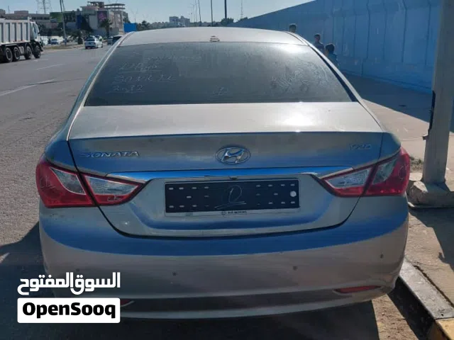 2012 هيونداي سوناتا Limited