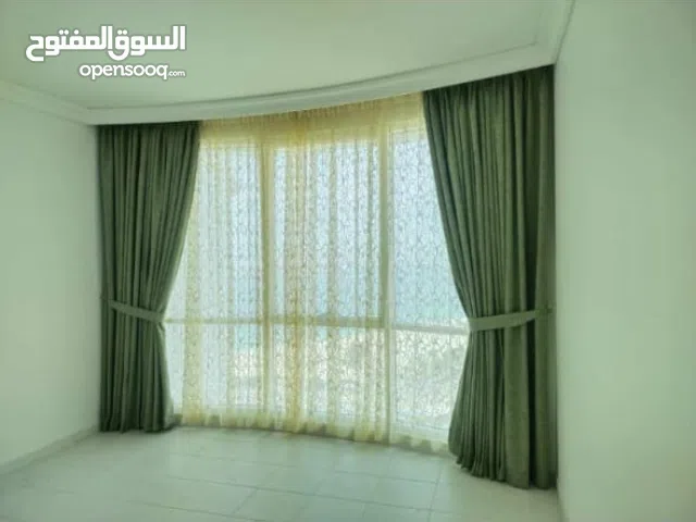 الستائر و البرادي