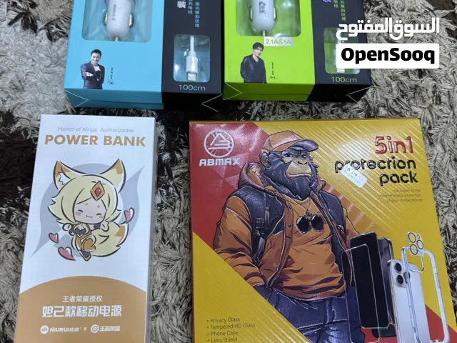 شاحنات ايفون مال سياره عدد 2  بلاور شحن ايفون راقي الله شاهد  وبكج كامل كفر ولاصق وعدسات 12 برو ماكس