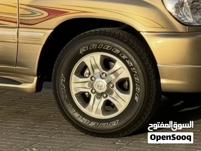 للبيع رنقات استيشن 2007 الأصلية معه أطارات