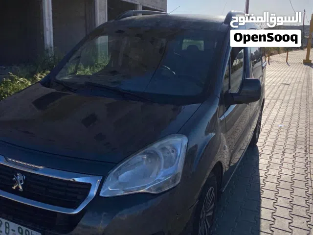 2017 Peugeot Partner Standard