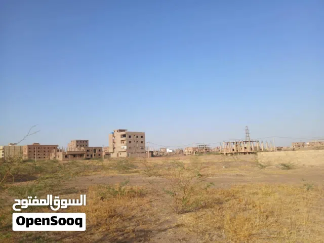 نصف قطعه موقع جميل جدااا حي الهدي  مربع 10  مساحه القطعه 150 متــــر    القطعه عاديه