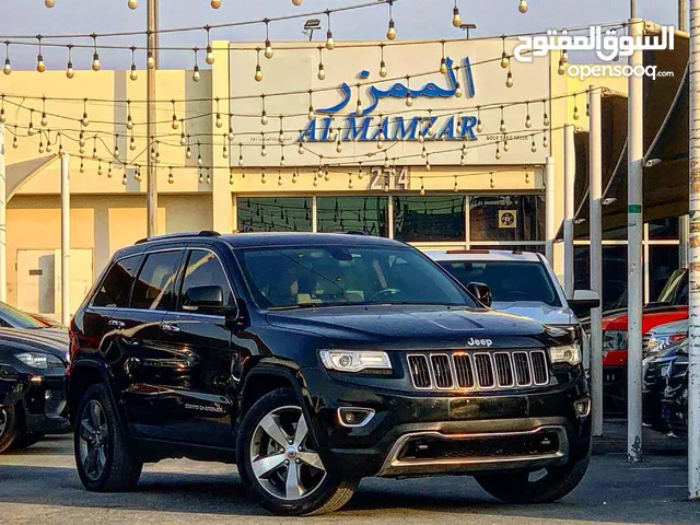 Jeep Grand Cherokee Laredo in Sharjah