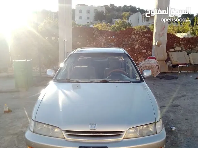 Honda Accord 1994 in Ajloun
