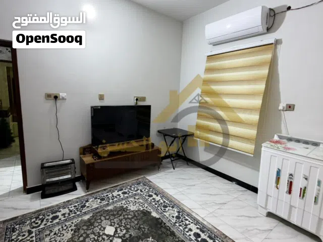 213 m2 4 Bedrooms Townhouse for Sale in Basra Al-Akawat