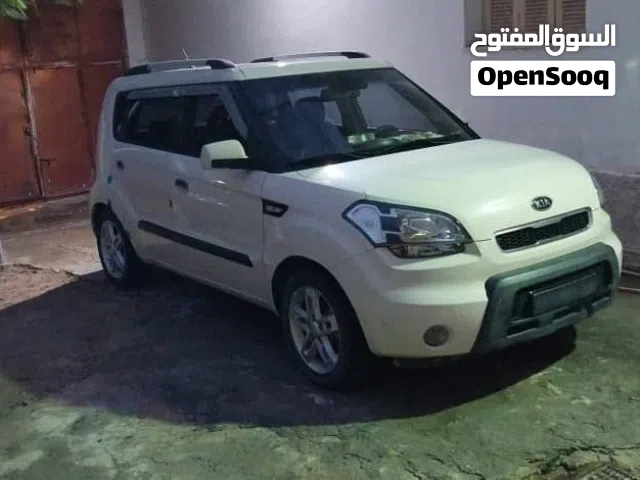 2010 كيا سول EX