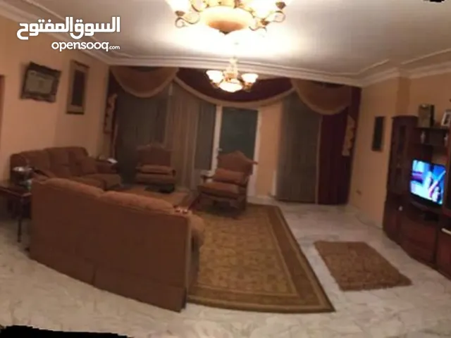 315 m2 4 Bedrooms Apartments for Rent in Amman Al Gardens