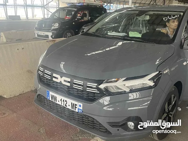 جديدة 00 كونتور اوراقها صافية Dacia Jogger 2025