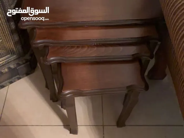 طاولات سيرفس