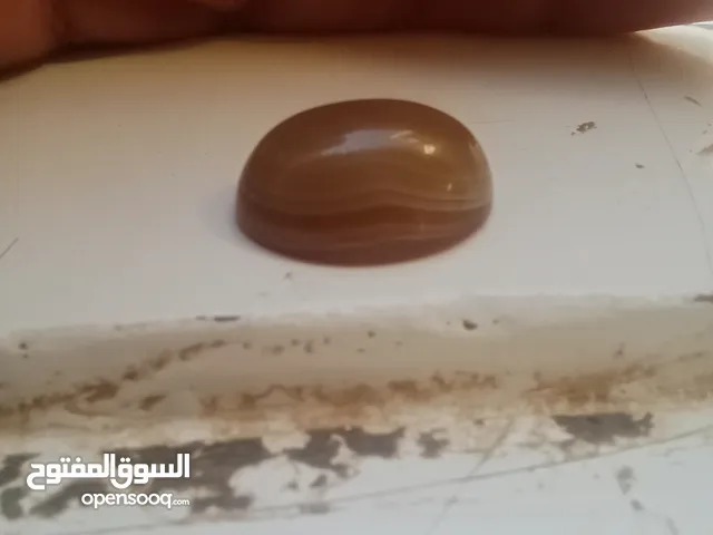 حجر عقيق جوزعي مثقول عالي الجوده
