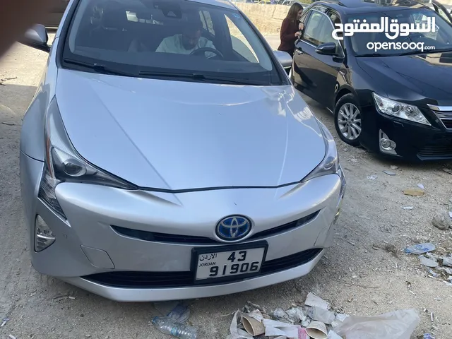 Used Toyota Prius in Amman