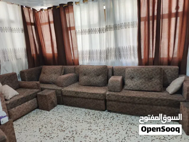 كنب و كورنر  + هدية برادي قابل للتفاوض