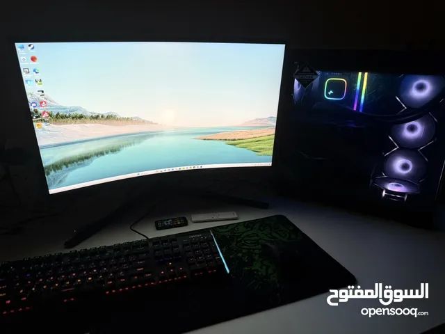 بيسي للبيع ويا شاشة ، نظيف جداً وأنا شخصياً انظفه بين كل جمعة و جمعة.