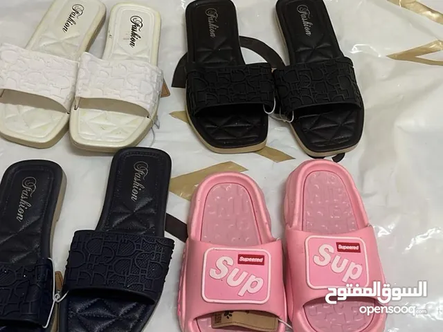 Black Comfort Shoes in Abu Dhabi