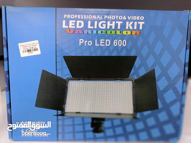 PROFESSIONAL PHOTO & VEDIO LED LIGHT KIT