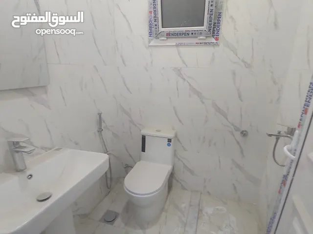 1 m2 3 Bedrooms Apartments for Rent in Um Salal Al Kheesa