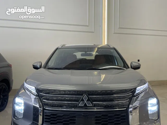 2024 ميتسوبيشي اوتلاندر Standard