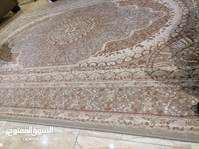 سجاد لبيع مرتب وبحاله وكاله
