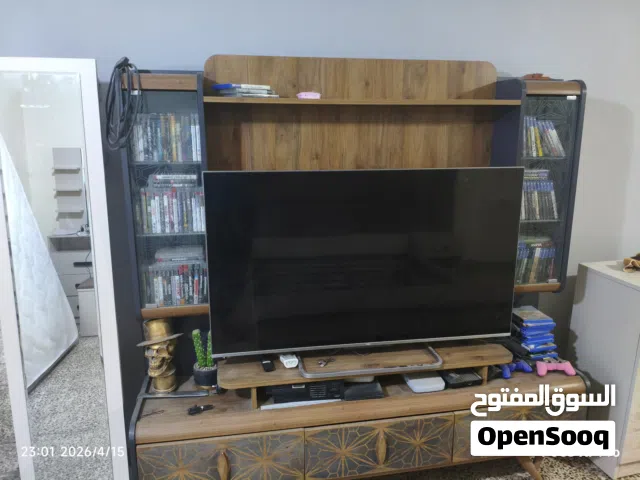 ميز بلازمة يرهم سيت اب للبلي و المجسمات