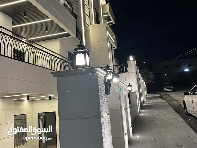 175 m2 3 Bedrooms Apartments for Sale in Amman Tabarboor