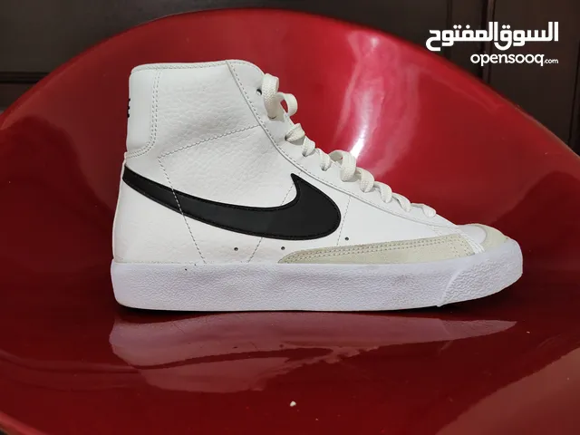 Boys Athletic Shoes in Al Madinah