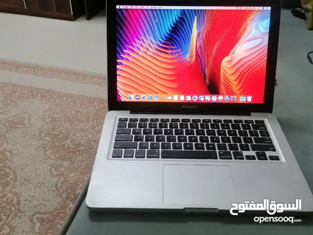 Apple i5 2014 v good condition