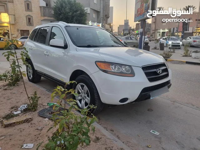 Used Hyundai Santa Fe in Tripoli