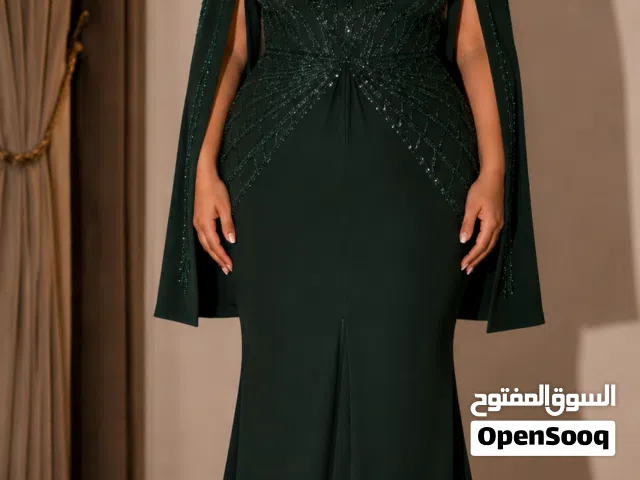 فستان مناسبات فخم جديد