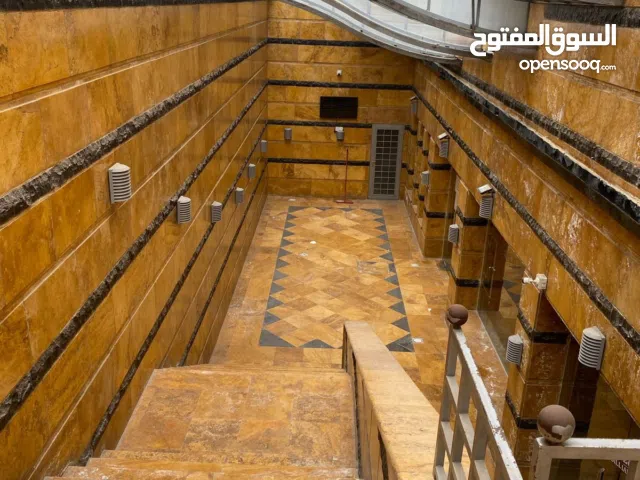 فرصة استثمارية - طابق تجاري للبيع او الايجار اربد - شارع الجامعة