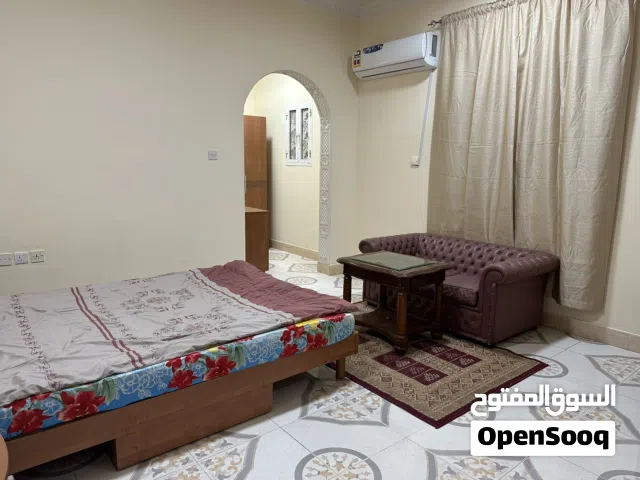 أستديو للإيجار بالغبره مفروش شامل Studio for rent in Ghubra furnished