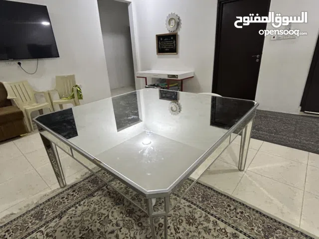 للبيع طاولة طعام راقيه
