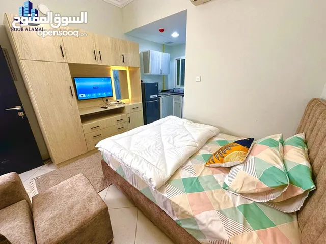 الشارقة البطينة استديو للايجار الشهري 2700 شامل الفواتير مياه وكهرباء وغاز وانترنت مجانا