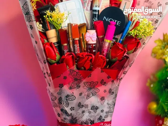 منتجات عنايه بلبشره والشعر والوجه