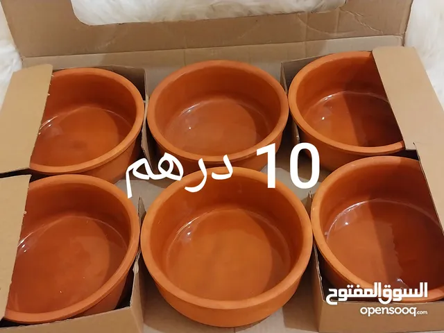 للبيع ادوات مطبخ كولر ميكرويف و.... بعجمان بأسعار رمزية ويوجد مكنسة كهربائية هيتاشي