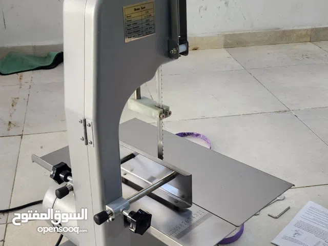مكينة قص اللحوم و الاسماك والعضام لمحلات بيع السمك واللحم منشار مقص تقطيع لحم سمك سير قوي حصان 750W