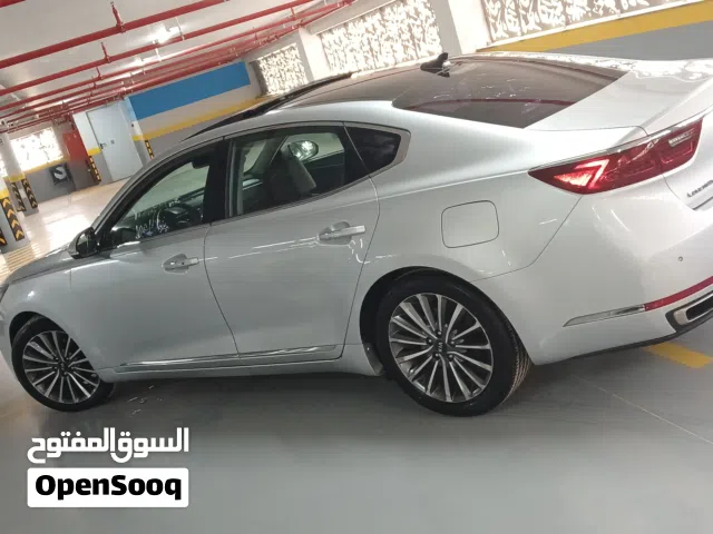 2019 كيا كادينزا Limited