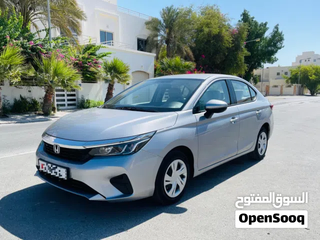 *HONDA CITY*. *Single owner*Zero accident* *Bahrain Agency warranty* *Model -