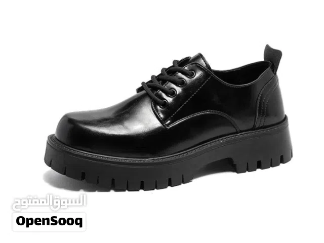 حذاء رجالي مقاس 44 شياكة وفخامة مناسب لكل الأعمار