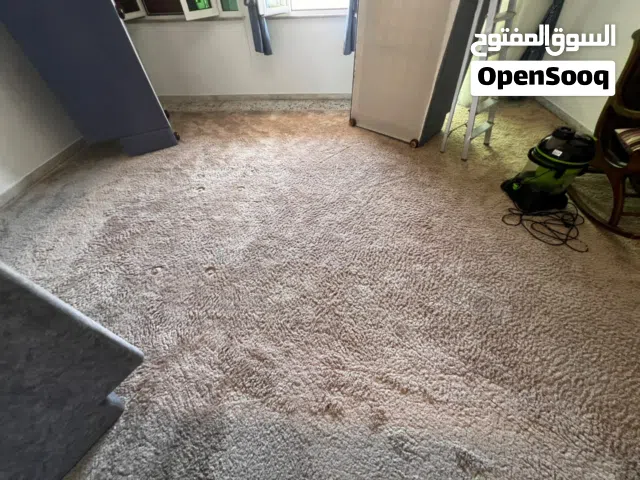 سجاد "بساط" من النوع الفاخر،