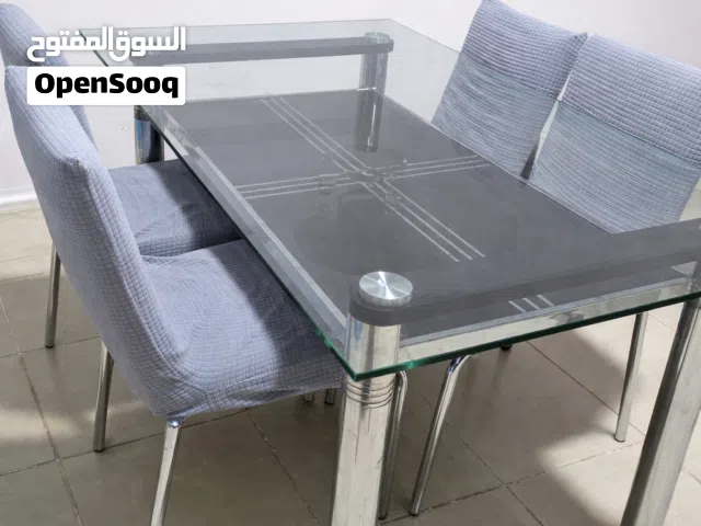 طاولة طعام للبيع
