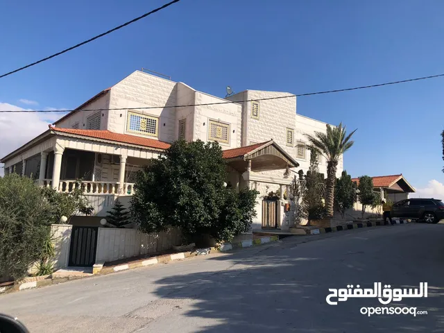 600m2 4 Bedrooms Villa for Sale in Zarqa Dahiet Al Madena Al Monawwara