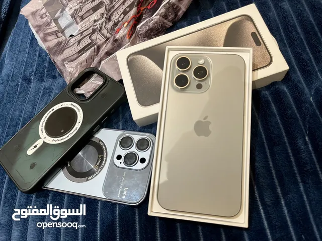 iPhone_15 pro max جهاز كرتونة ولا اي خدش بطارية 100 سعر حرق مع كامل اغراضه الأصلية وكفرين هدية,,