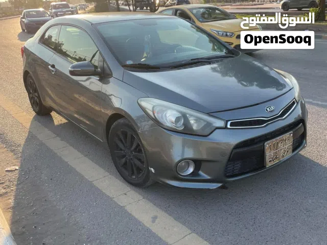 2015 كيا فورتي Standard