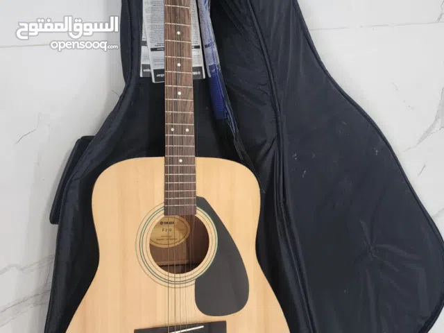YAMAHA ACOUSTIC GUITAR  Model F310