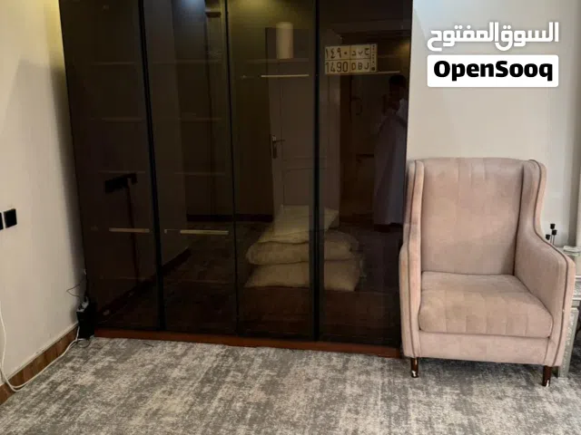 موسسة  التميز الذهبي لنقل الأثاث المستعمل