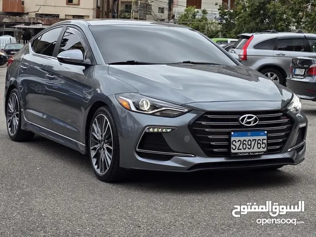 Hyundai Elantra 2017 in Sidon